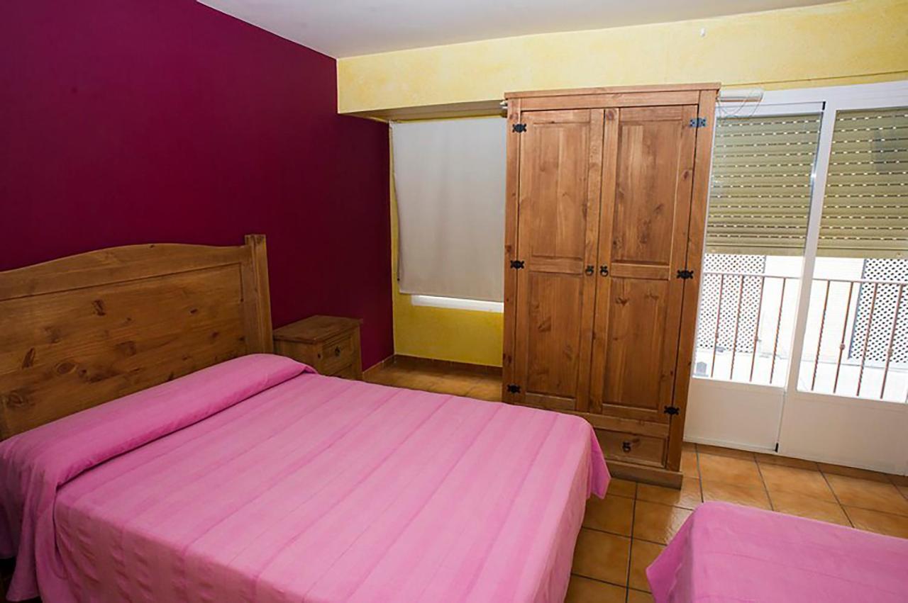 Hostal Velarde Талавера-де-ла-Рейна Экстерьер фото